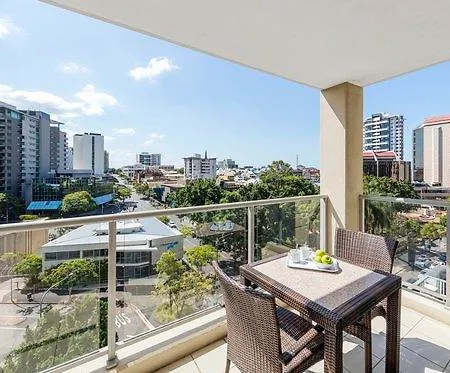 Oaks Lexicon Aparthotel