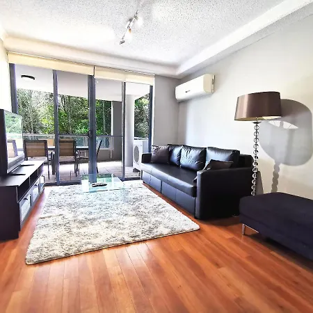 On The Park 5* Brisbane