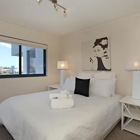 On The Park 5* Brisbane