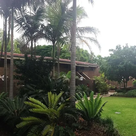 The Gardens Aparthotel 3*