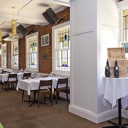 Orient 3* Brisbane