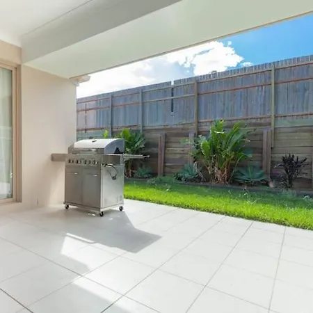 Immaculate House, Indulgent Living! Holiday home