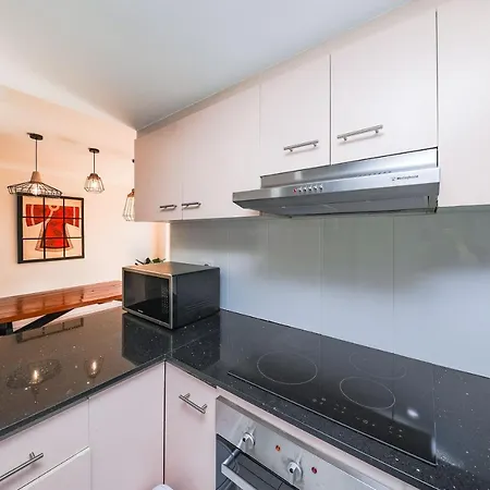 Eight Mile Plains Business Or Holiday Like Home Guest house