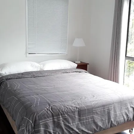 Maple - The House By The Bay Villa Brisbane
