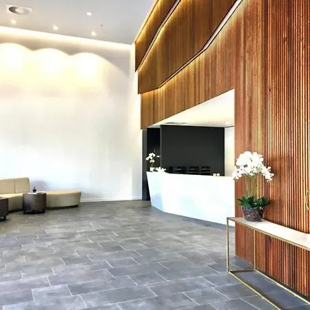 Southbank With Pool Cbd Hosted By Homestayz Brisbane