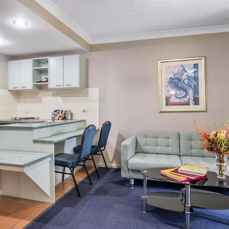 Albion Manor Motel 4*
