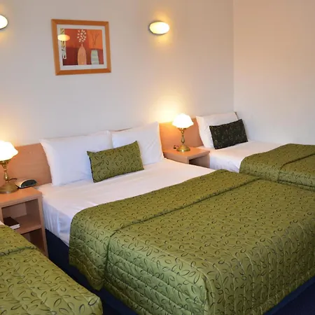 Airport Motel