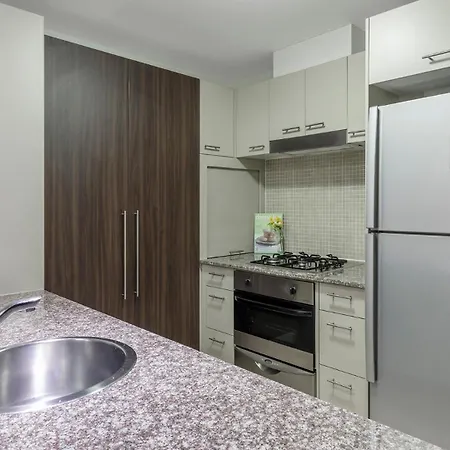 Oaks Aurora 4* Brisbane