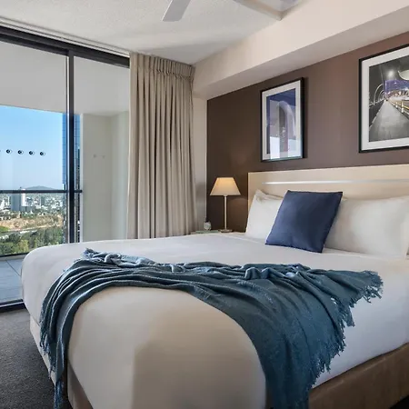 Oaks River Aparthotel Brisbane