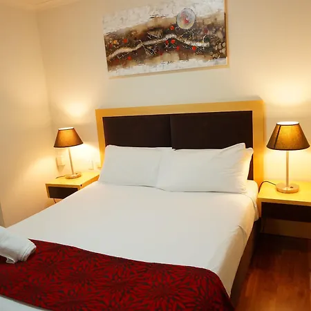 Abbey On Roma & Aparthotel