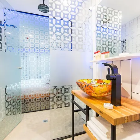 The Constance Fortitude Valley 5*