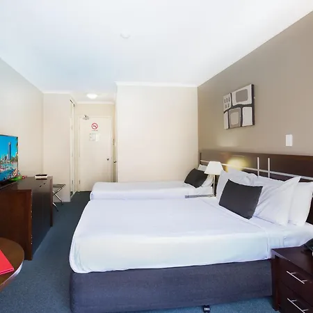 Riverside Southbank 4*