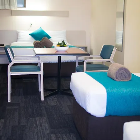 Sunnybank Star 4*