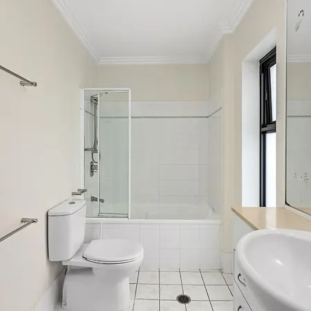 Republic 4* Brisbane