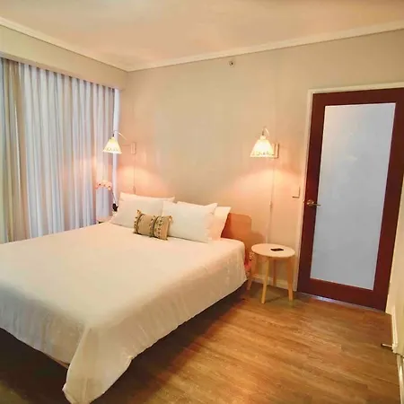 Pet Friendly St Johns 3 Bed 2 Bath 2 Carpark Cbd *