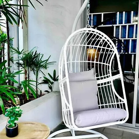 Apartment Pet Friendly St Johns 3 Bed 2 Bath 2 Carpark Cbd *