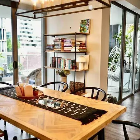 Pet Friendly St Johns 3 Bed 2 Bath 2 Carpark Cbd Apartment *