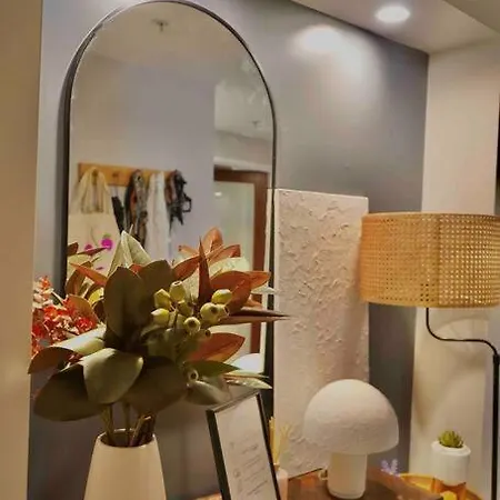 Pet Friendly St Johns 3 Bed 2 Bath 2 Carpark Cbd *