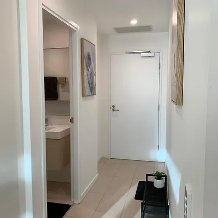 Lagunaapartment Near Street