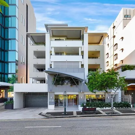 Merivale In South Two Beds Two Baths One Parking