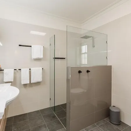 Coopers Colonial Motel Brisbane