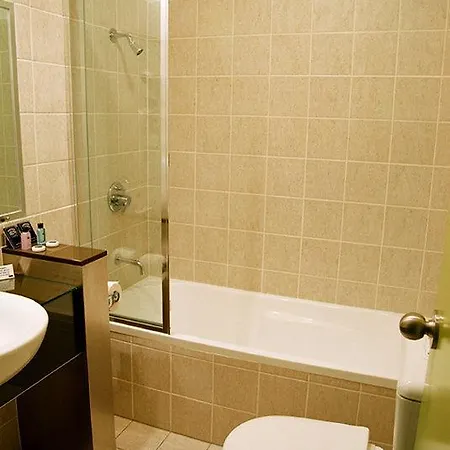 Motel Rocklea International 4*
