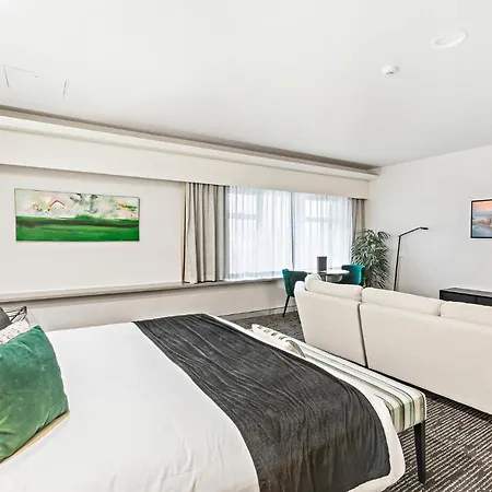 Hotel The Colmslie 5*