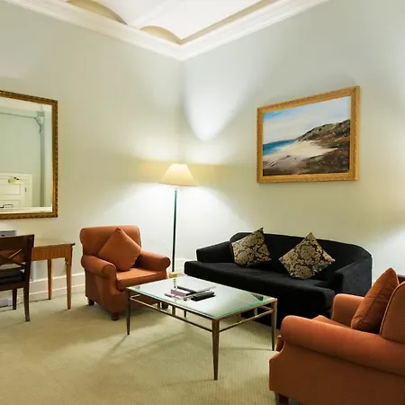Hotel Treasury