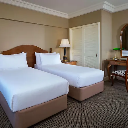 Hotel Stamford Plaza 5*