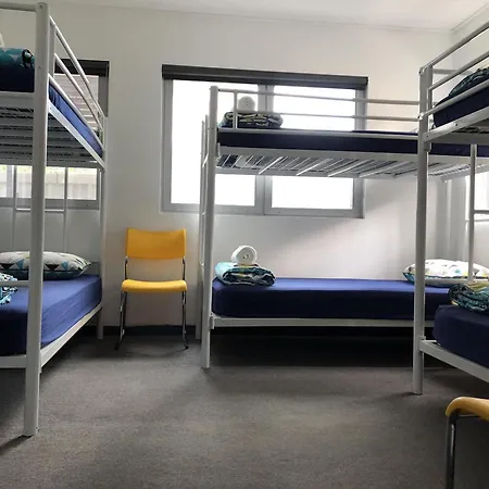 Roamer Hotel