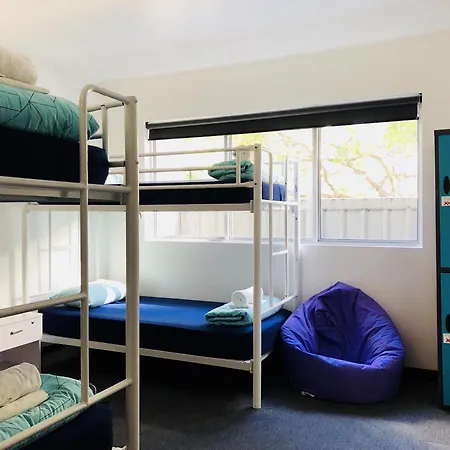 Roamer 4* Brisbane