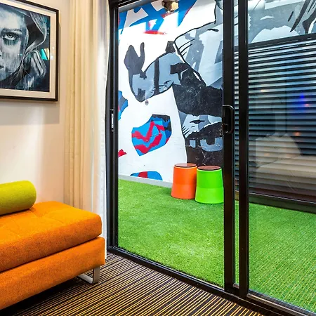 The Constance Fortitude Valley Hotel 5*