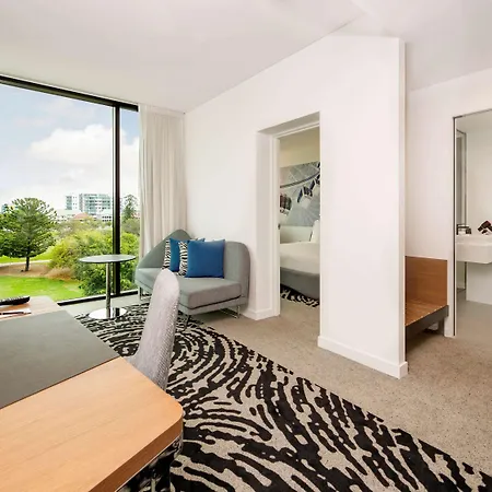 Novotel South Bank Hotel
