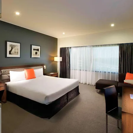Hotel Novotel Airport