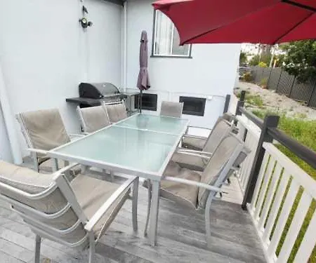 72 On Newnham Guest house Brisbane