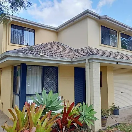 Tingalpa Townhouse Treat *