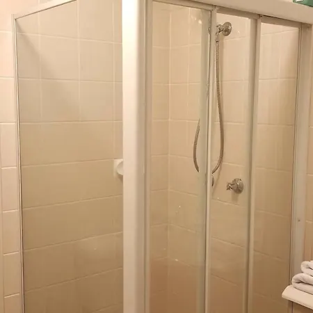 Tingalpa Townhouse Treat Brisbane