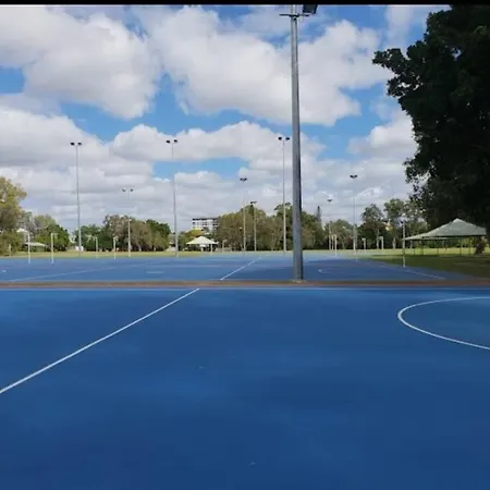 Quiet Private Cozy 3bdrm Free Parking Brisbane