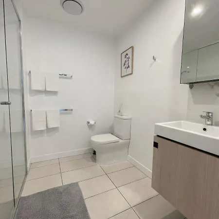 Lovely 2 Beds With View At South * Brisbane
