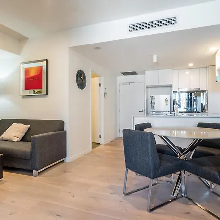 Serain Residences On Merivale Street Aparthotel 3*