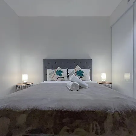 Apartment Amazing 2 Bedroom In Cbd C15