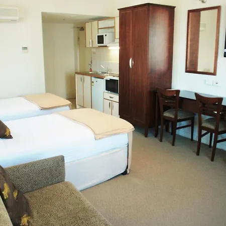 Astor Metropole 4*