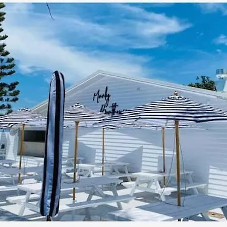 Manly Oasis, 5bd, 3 King Bd,pool