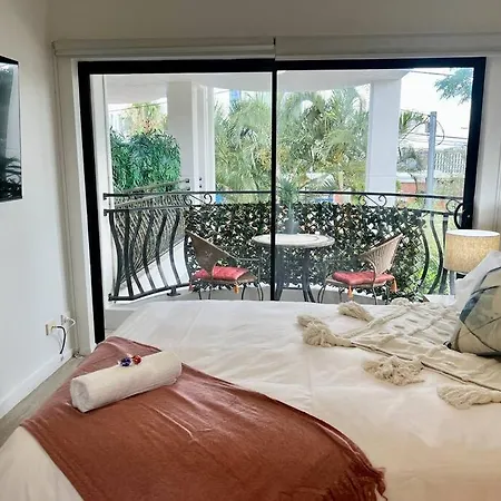 2-bed Acropol With Balcony & Parking *