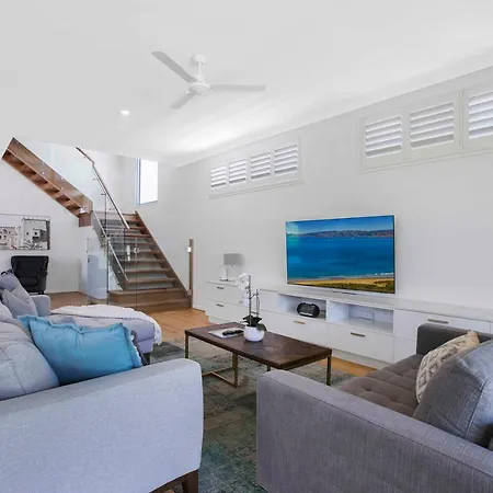 Hotel Manly Oasis, 5bd, 3 King Bd,pool *