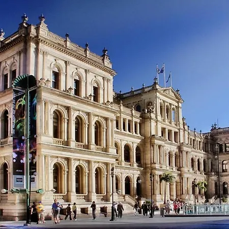 The Astor 4* Brisbane