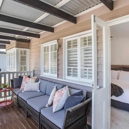 Hotel Manly Oasis, 5bd, 3 King Bd,pool