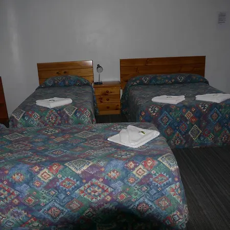 Acacia Inner City Bed & Breakfast Brisbane