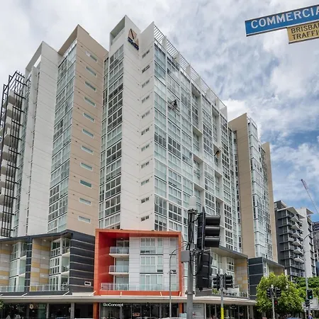 Two Bedroom On Ann Street Fortitude Valley By Serain Residences * Brisbane