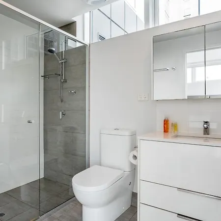 Two Bedroom On Ann Street Fortitude Valley By Serain Residences Apartment Brisbane